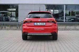 Fiat Tipo 5-Türer MY23 (RED) Hybrid 1.5 GSE LED M+S Bild 4