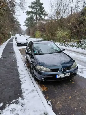 Renault Laguna Bei Interesse kontaktieren Sie mich bitte.