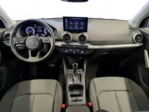 Audi Q2 35 TFSI S tronic advanced, LED, DAB Bild 4