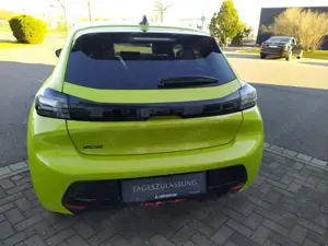 Peugeot 208 Pure Tech 100 Allure Nav*SHZ*RFK ..... Bild 4