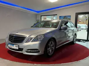Mercedes-Benz E 200 CGI BlueEfficiency Avantgarde/7-G/Nappa