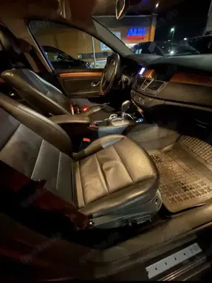 Renault Laguna Initiale Bild 2