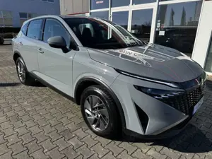 Nissan Qashqai 1.3 DIG 48V 7-Xtronic LED ACC Kam. Shzg