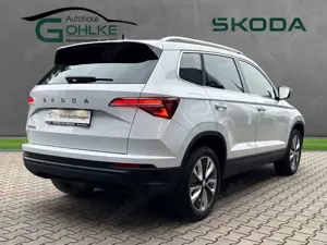 Skoda Karoq Selection 1.5T 110kW DSG*Climatronic*Sitzh Klima Bild 3
