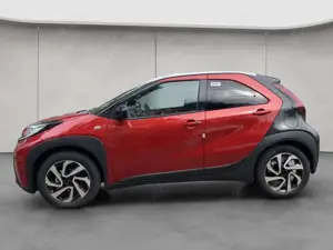 Toyota Aygo X X Air Teamplayer Bild 2
