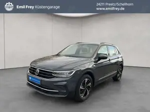 Volkswagen Tiguan 2.0 TDI ACTIVE LED AHK Rückfahrk.