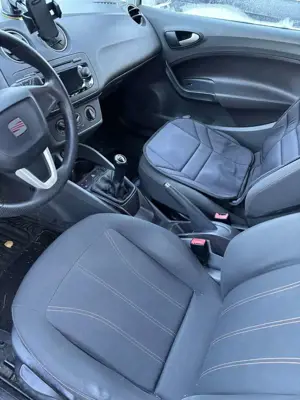 SEAT Ibiza SC 1.2 TDI CR Reference Bild 3