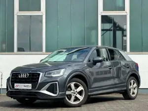 Audi Q2 35 TFSI S line NAVI ALU PDC KLIMA AUTOMATIK