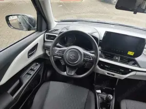 Suzuki Swift Club Bild 5