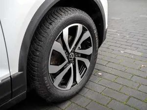 Volkswagen T-Roc Cabriolet 1.0 TSI Active AHK PDC SHZ AP Bild 5