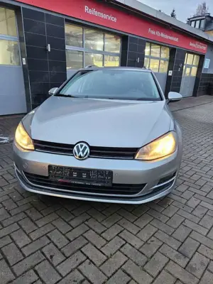 Volkswagen Golf Variant Cup BMT / Service NEU / HU Neu / 8-fach !