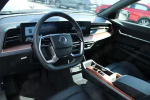 SsangYong Torres Titanium  4WD Bild 5