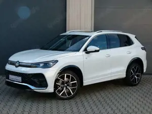 Volkswagen Tiguan 2.0 TSI 4Motion R-Line Matrix 360° ACC