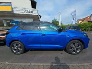 Opel Grandland X Grandland GSe PHEV 4x4/LED/360°/NAVI/AHK/KEYLESS Bild 2
