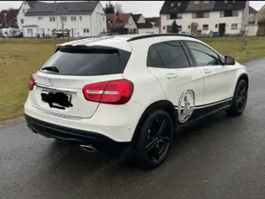 Mercedes-Benz GLA 200 Bild 5
