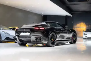 Ferrari Roma *CARBON-KERAMIK*JBL*HIFI*SPORTSITZE* Bild 4