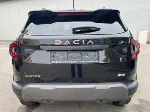 Dacia Duster III TCe 130 Extreme 4x4 Bild 4