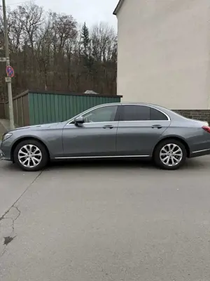 Mercedes-Benz E 220 E 220 d (213.004) Bild 3