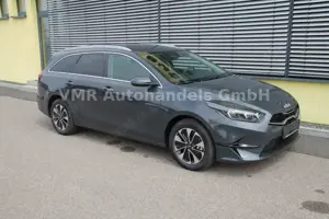 Kia Ceed SW / cee'd SW 1.5 T-GDi TOP Automatik *Navi* Bild 2