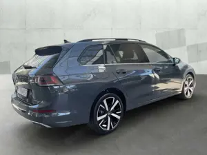 Volkswagen Golf Variant Style 2,0 l TDI SCR DSG Bild 4