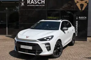 CUPRA Terramar VZ 1.5 e-Hybrid DSG+LED+NAVI+DCC+360°++