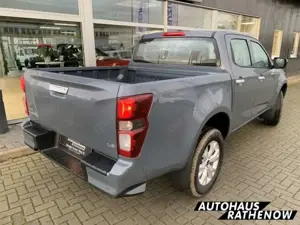 Isuzu D-Max Double Cab 4WD LS SHZ Totwinkelassistent Spurhalte Bild 4