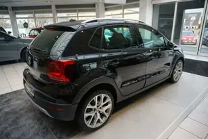Volkswagen Polo CrossPolo BI-XENON, NAVI, SITZHEIZUNG, PARKPILOT Bild 3