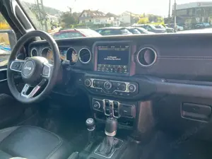 Jeep Gladiator Overland 3.0l V6 *Softtop*Tri-fold* Bild 4