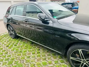 Mercedes-Benz C 300 C 300 e T 9G-TRONIC Bild 2