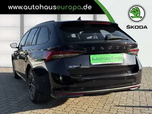 Skoda Octavia Combi 1.5 TSI Tour TAGESZULASSUNG ACC HUD 360Kamer Bild 2