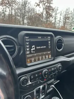 Jeep Wrangler 2.0 T-GDI Hardtop AWD Automatik Sahara Overland Bild 5