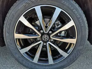 Volkswagen T7 Multivan 2.0 TDI KÜ High Sport Edition