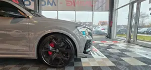 Audi RS Q8 / Pano / AHK / Garantie-2027/ Sitze/ Massage Bild 5