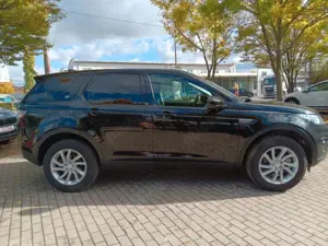Land Rover Discovery Sport SE AWD PanoDach Navi Bi-Xenon Bild 3