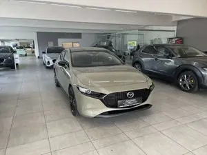 Mazda 3 2.5 140PS Homura Voll-LED RFK Alexa Apple CarP