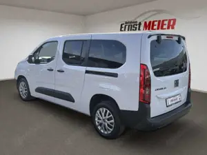 Fiat Doblo 1.5 L2 Kombi Maxi AT 7-Sitze Navi+LED+Spurhalte Bild 3