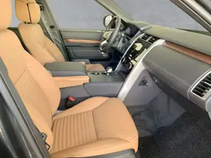 Land Rover Discovery D350 DYNAMIC HSE 7 SITZE+PANO+SHZG+LM Bild 3