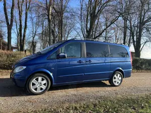 Mercedes-Benz Viano 3.0 CDI Modell Fun mit Bettfunktion und 7 Sitze
