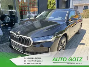 Skoda Superb Combi Selection DSG AHK-Vorb.*Navi*Matrix*ACC*Kame