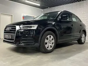 Audi Q3 Q3  SITZHEIZUNG*KLIMA*ANHÄNGERKUPPLUNG* Bild 2