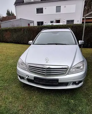 Mercedes-Benz C 180 T CGI Automatik BlueEFFICIENCY Avantgarde