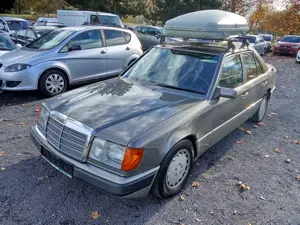 Mercedes-Benz E 230 230 E | H-Kennzeichen!