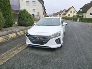 Hyundai IONIQ Hybrid 1.6 GDI Premium 8fach Bereifung