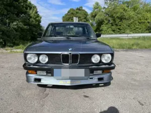 BMW 520 E28 520i ALPINA Style Bild 4