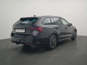 Skoda Octavia Combi TDI Selection LED ACC AHK KAM36 Bild 3