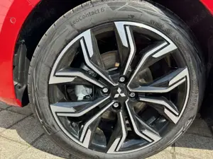 Mitsubishi Colt Top Hybrid 1.6 BOSE NAVI KAMERA SHZ Bild 5