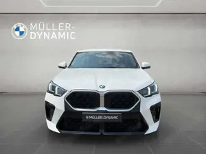 BMW X2 sDrive18d  M SPORT LED HUD AHK 360° KAMERA  ICONIC - image 2