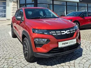 Dacia Spring Essential 45 mit Optionspaket Expression