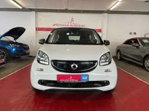 smart forFour EQ passion *DAB+ SHZ+ Klima+ Tempomat Bild 2