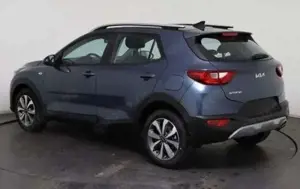 Kia Stonic 1.0T 7AT Navi PDC v+h Shzg Temp Lenkrdhzg Bild 2